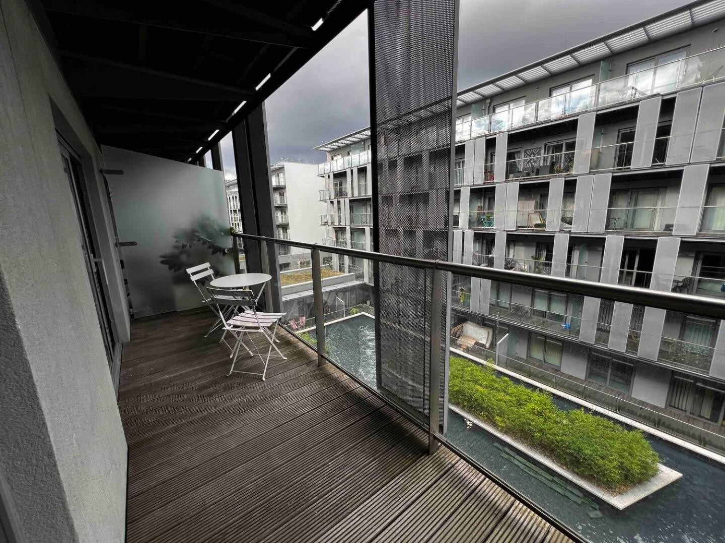 Stylish 1-Bed Flat With Sofa-Bed In London Apartment Bagian luar foto